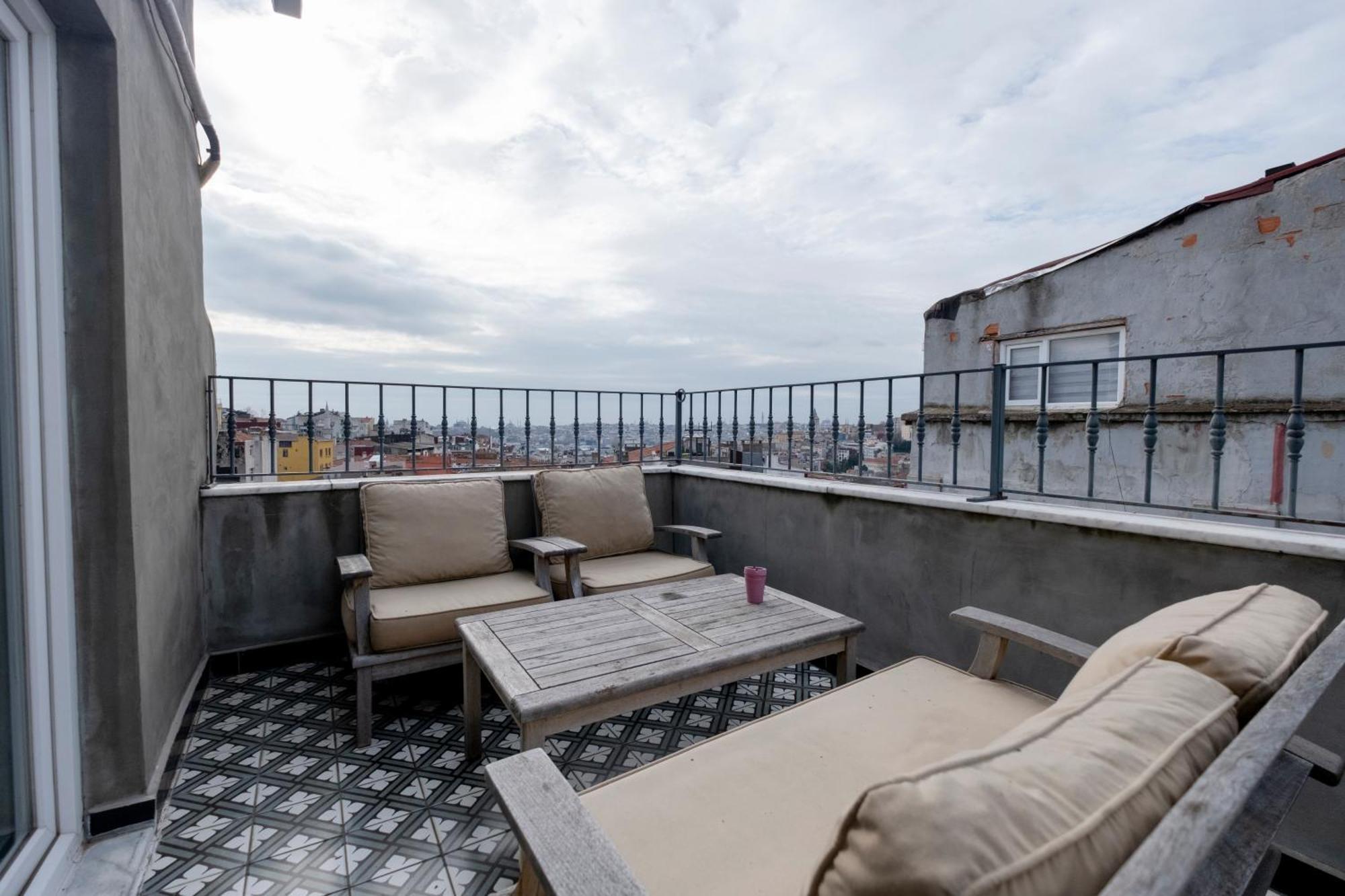 Otel Cihangir