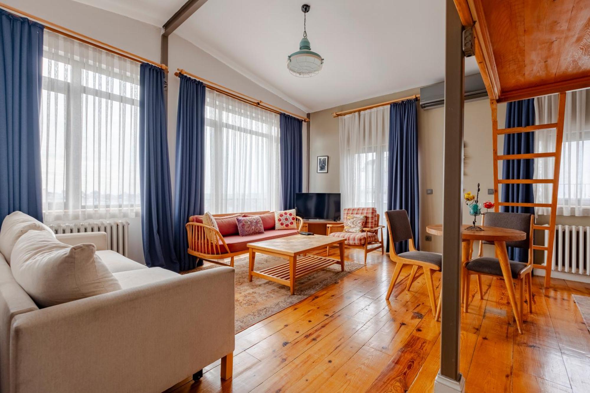 Hotel Cihangir *